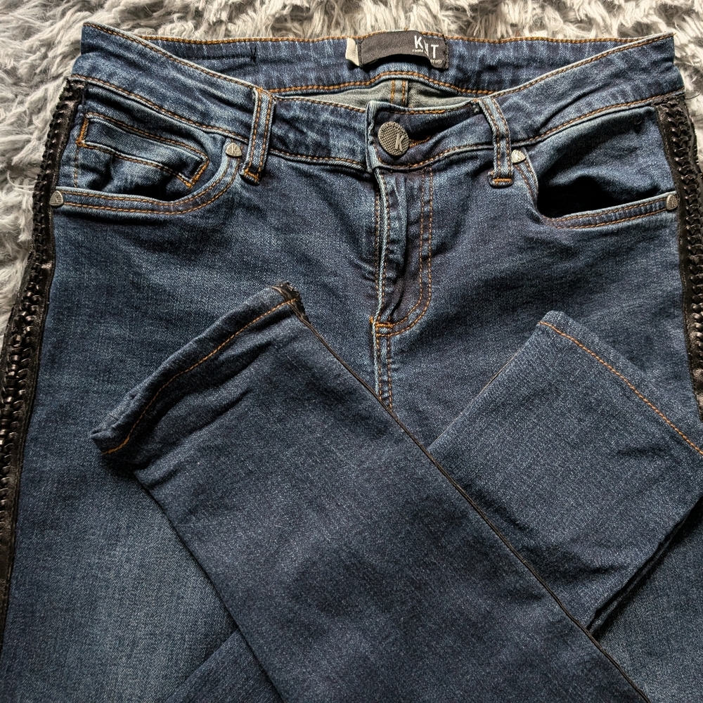 Kut from the Kloth Diana Skinny braided leather accents size 2